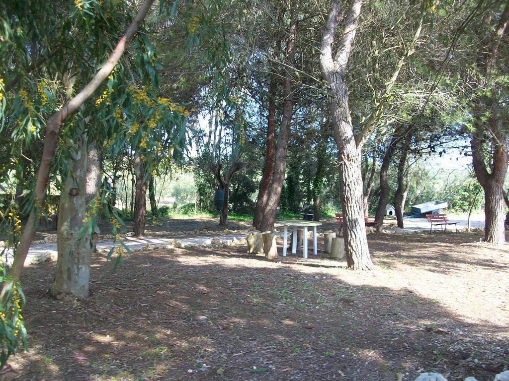 Appartamenti Turistici Aprile Antonio Luigi Borgagne Eksteriør bilde