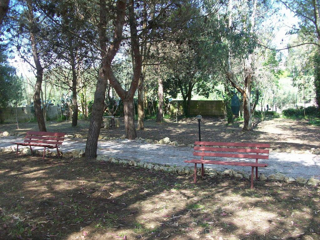 Appartamenti Turistici Aprile Antonio Luigi Borgagne Eksteriør bilde